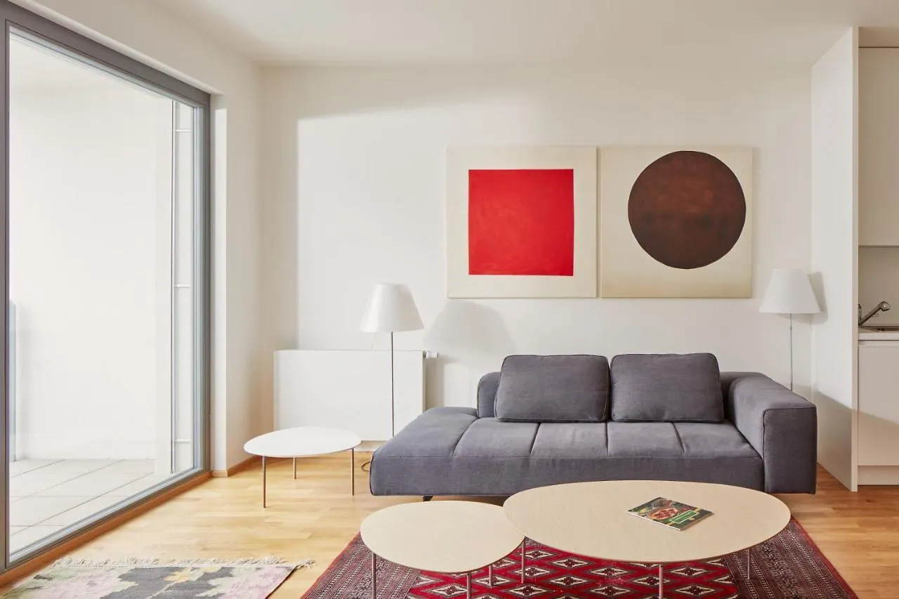 Prague Days - Designer Condo - Trendy Neighborhood チェコ